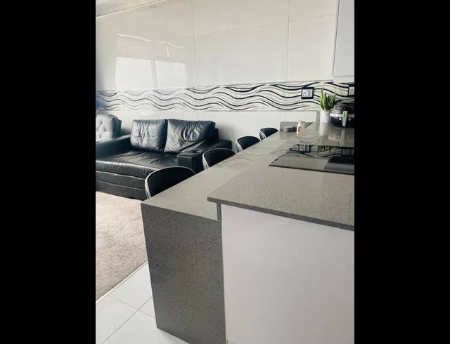 2 BEDROOM APARTMENT FOR SALE IN NORTH BEACH